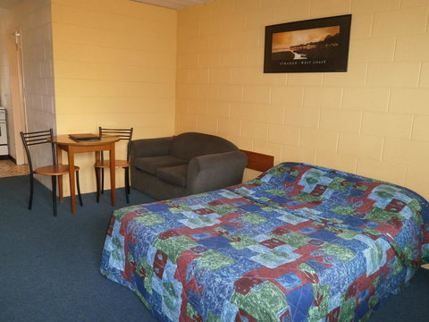 Aberdeen Court Apartments - Northern Rivers Accommodation 1