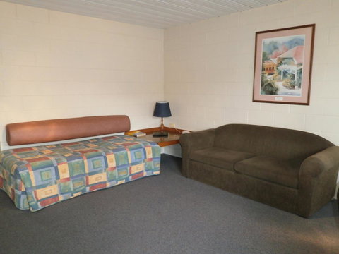 Aberdeen Court Apartments - Northern Rivers Accommodation 15