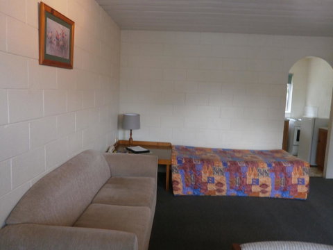 Aberdeen Court Apartments - Northern Rivers Accommodation 27