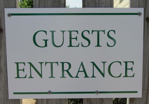 Elm Trees Accommodation @ Ross - Northern Rivers Accommodation 8