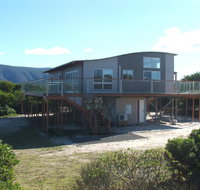 Seymour Waves - Northern Rivers Accommodation