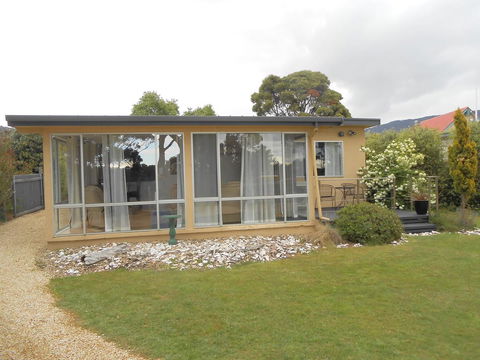 Bruny Ocean Cottage - Northern Rivers Accommodation 13