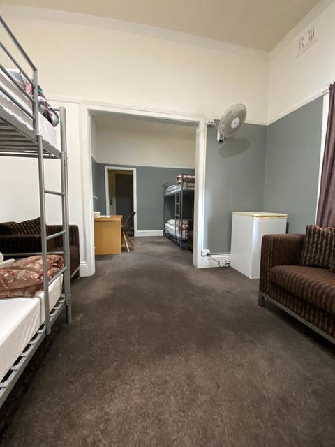Newcastle Hotel - Northern Rivers Accommodation 0