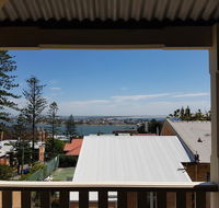 Newcastle Short Stay Apartments - Vista Apartment - Northern Rivers Accommodation