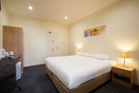 Nightcap At High Flyer Hotel - Northern Rivers Accommodation 1
