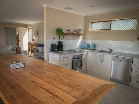 No. 10 Coffin Bay - Northern Rivers Accommodation 2
