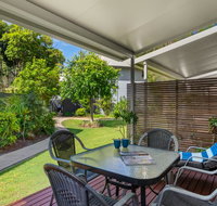 Noosa Entrance 2 bedroom Garden Side Townhouse.