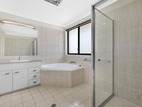 North Entrance Beach House - Northern Rivers Accommodation 3