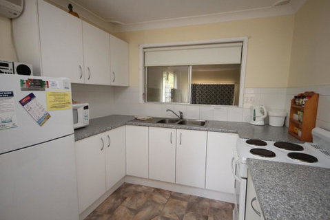 NORTH HAVEN SEA BREEZE - 9 David Campbell St , North Haven - Northern Rivers Accommodation 0