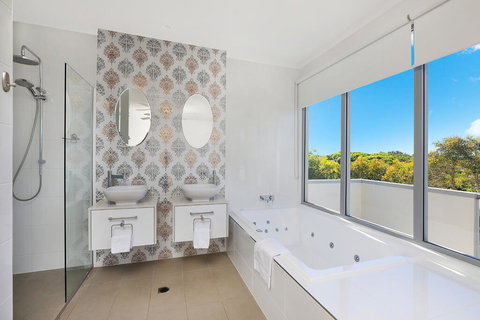 NORTHSHOR- ULTIMATE BEACH HOUSE - Northern Rivers Accommodation 3