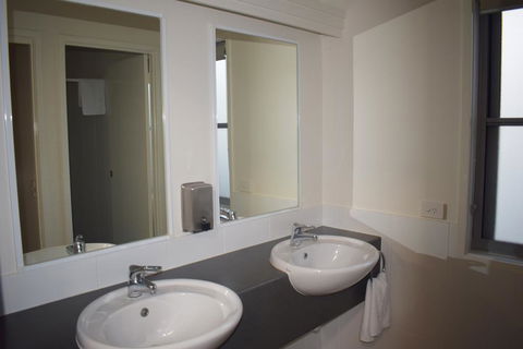 NRMA Sydney Lakeside Holiday Park - Northern Rivers Accommodation 3