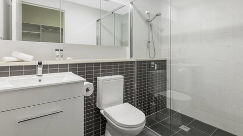 Oaks Brisbane Woolloongabba Suites - Northern Rivers Accommodation 1