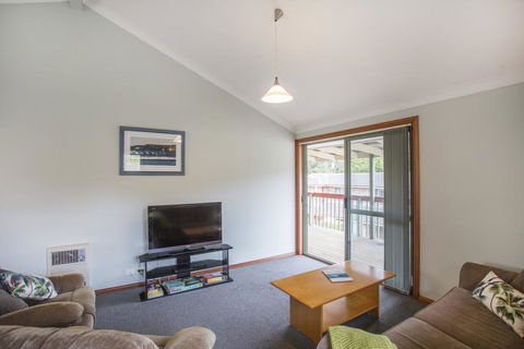 Ocean 1/38 - Ocean's Apartment - Northern Rivers Accommodation 2
