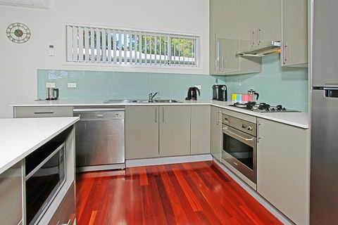 Ocean 1/42, Mollymook - Northern Rivers Accommodation 3