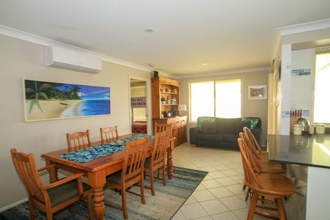 Ocean Break - At Berrara - Northern Rivers Accommodation 2