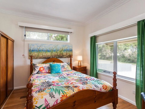 OCEAN SOUNDS - Anglesea - Northern Rivers Accommodation 3