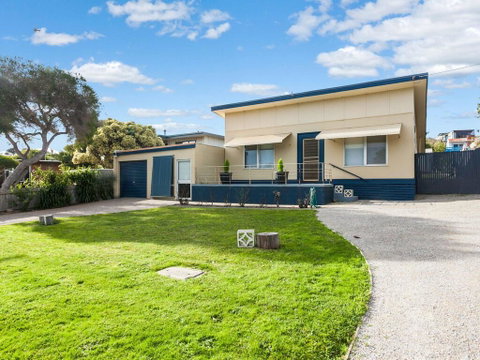 OCEAN SOUNDS - Anglesea - Northern Rivers Accommodation 0