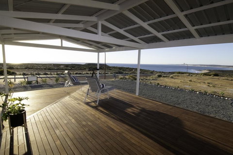 Ocean View Retreat - Northern Rivers Accommodation 1