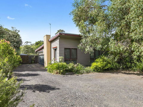OCEANS 12 - ANGLESEA - Northern Rivers Accommodation 0