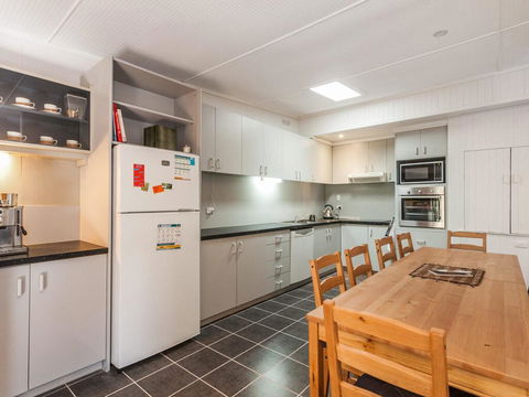 OCEANS 12 - ANGLESEA - Northern Rivers Accommodation 3