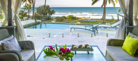 Oceans Edge Beach House At Oak Beach - Northern Rivers Accommodation 0