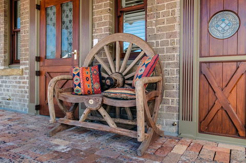 Old Bank Boutique Hotel - Northern Rivers Accommodation 2