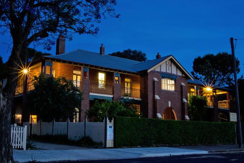 Old Parkes Convent - Northern Rivers Accommodation 0