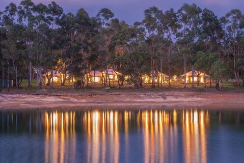 Olio Bello Lakeside Glamping - Northern Rivers Accommodation 0