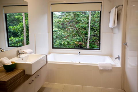 On Obi Maleny - Northern Rivers Accommodation 0