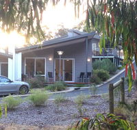 On the Edge of the Forest - Northern Rivers Accommodation