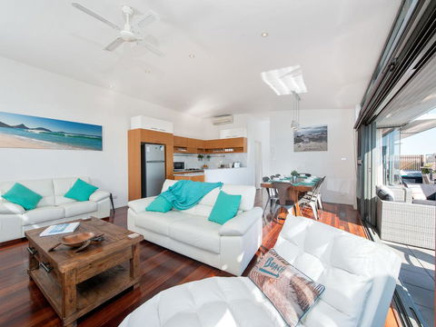 One Mile Cl, Townhouse 22, 26, The Deckhouse - Northern Rivers Accommodation 1