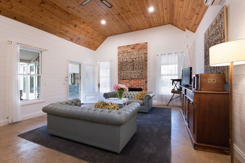 Orchards At Spring Vale Farm - Northern Rivers Accommodation 3