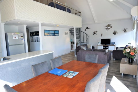 Osprey Holiday Village Unit 121 - Fantastic 3 Bedroom Holiday Villa With A Pool In The Complex - Northern Rivers Accommodation 0
