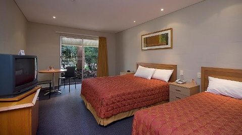 Outback Pioneer Hotel - Northern Rivers Accommodation 1