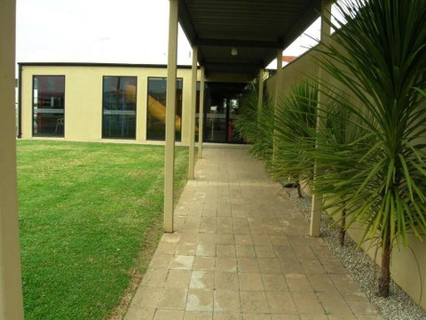 Overlander Hotel Motel - Northern Rivers Accommodation 2