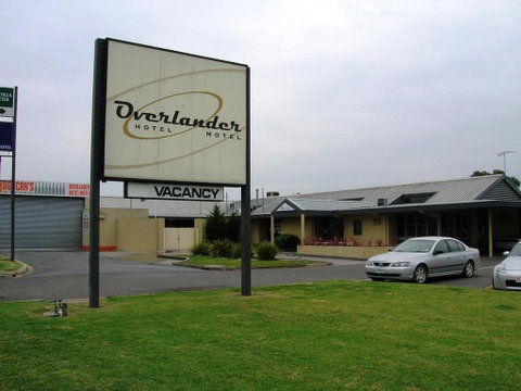 Overlander Hotel Motel - Northern Rivers Accommodation 1