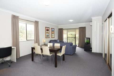 Oxley Court Serviced Apartments - Northern Rivers Accommodation 2