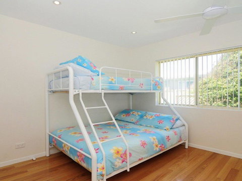 Pacific Views - Direct Access Onto Culburra Beach - Northern Rivers Accommodation 1