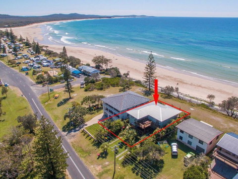 Pacifica 2 - Opposite The Beach At Brooms Head - Northern Rivers Accommodation 0