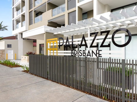 Palazzo Brisbane - Northern Rivers Accommodation 1