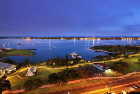 Palmerston Tower - Northern Rivers Accommodation 2
