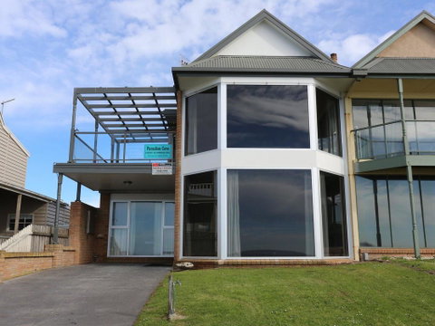 Paradise Cove - Northern Rivers Accommodation 0
