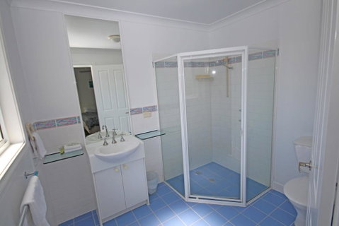 Paradise Waters - No. 19 - Northern Rivers Accommodation 1