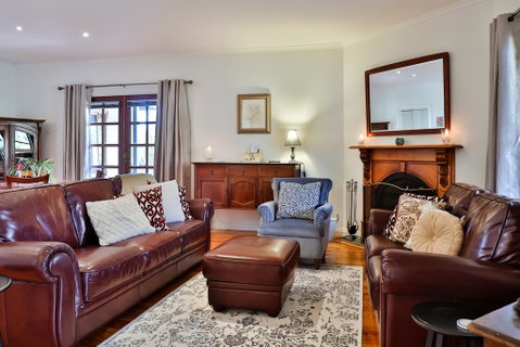 Parker Lodge Maldon - Northern Rivers Accommodation 0
