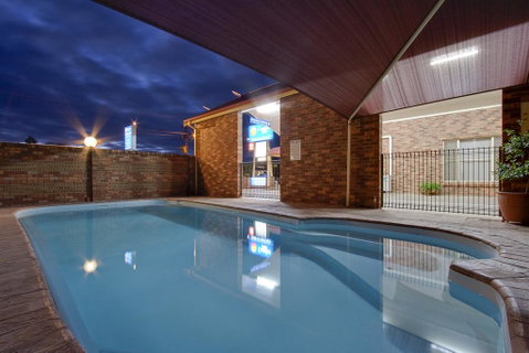 Parkes International - Northern Rivers Accommodation 2