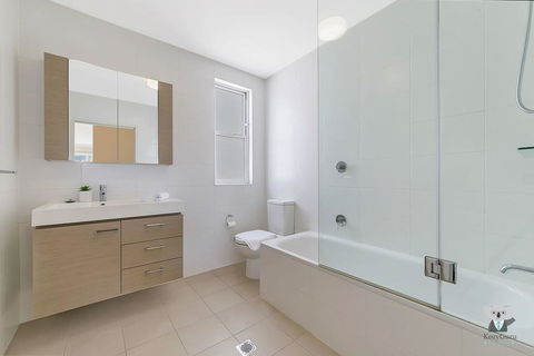 Parkland View Cosy 2 Beds APT+FREE Parking - Northern Rivers Accommodation 3