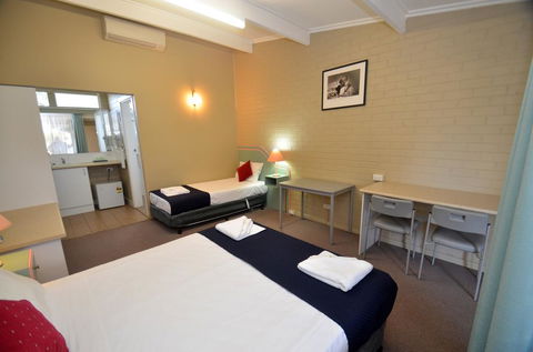 Parkview Motor Inn - Northern Rivers Accommodation 0