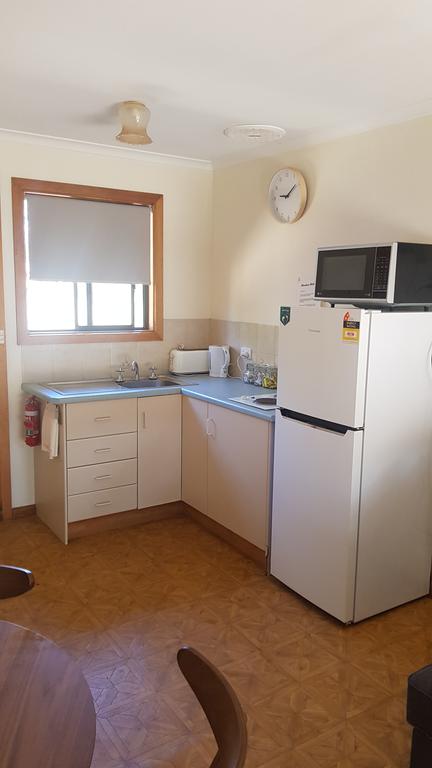 Parndana Hotel Cabins - Northern Rivers Accommodation 3