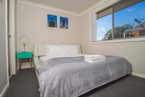 PEACEFUL 2Kingbed RootyHill Townhouse Near Station - Northern Rivers Accommodation 1