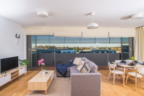 PEAK EAST 2bed2bath APT @Ryde SO RELAXING - Northern Rivers Accommodation 0